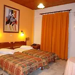 Kouros Otel 3*