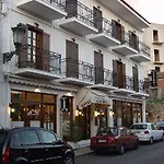 Otel Kouros 3*