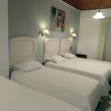 Otel Kouros