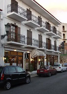 Ξενοδοχείο κούρος 3*